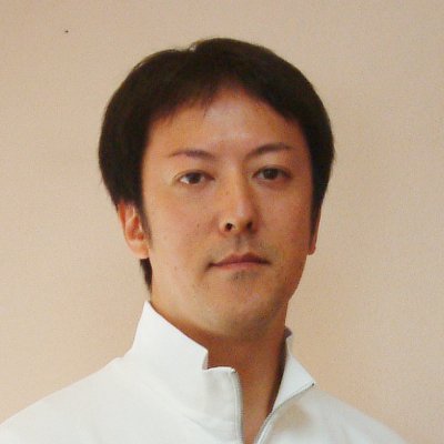 社会のために「正直」な歯科情報を本音でポストします。歯と顎に優しい「フルパッシブ矯正」を秋葉原でやってます。東京歯科→同大学矯正科→田村矯正→白石矯正開業。矯正と筋トレが趣味の二児二犬の父です。写真やレントゲンは全て著作権フリー素材か自作です。矯正専門医向け雑誌JOPで「フルパッシブ矯正でオープンバイト治療」連載済み。