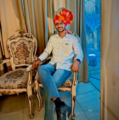Shivamss2004's profile picture. जिंदगी एक सफर है और उसे जीना हर किसी का धर्म है