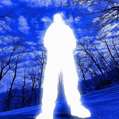 Alienn_21's profile picture. 👽