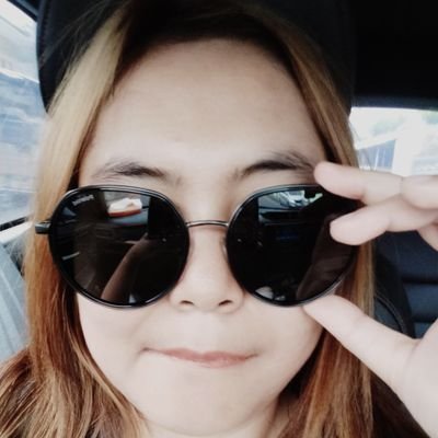 laville__'s profile picture. Busyy