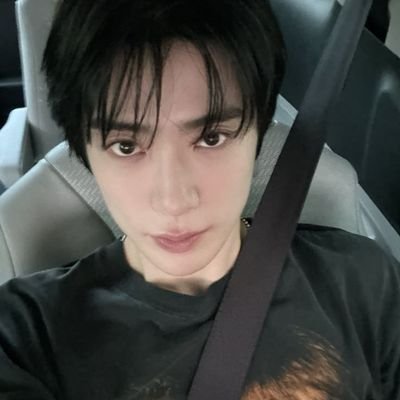 blooverries's profile picture. 