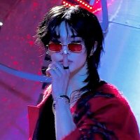 b ❤︎ hyunjin (@hyuniihwang) 's Twitter Profile Photo b ❤︎ hyunjin (@hyuniihwang) 's Twitter Profile Photo