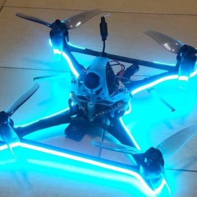 2021年にBETAFPVのCetusを購入してからFPVにはまりました。
近くにFPVやってる人がいないので先輩パイロットさんのドローンの動画や情報で勉強させてもらってます。
2022年12月からドローンレース始めました。よろしくお願いします。