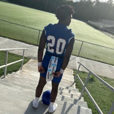 Student athlete📚• C/O 2028•📏6’2-225,LB/ TE RB•Gmail:tate103@mcboe.net-📲:706-361-3985•@moco_football(ga)