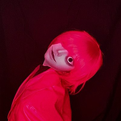 hihi__cos's profile picture. 수도권 미성년자 여코어 | 여러 장르를 좋아하고 있음 | 가공녀 | 레지스탕스