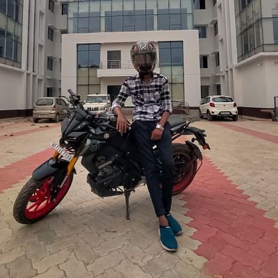 Arifbepari2146's profile picture. Just a guy chasing dreams in code | Learning Full Stack & DSA | Future Software Engineer |