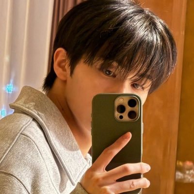 JonasPlural's profile picture. Rant Account