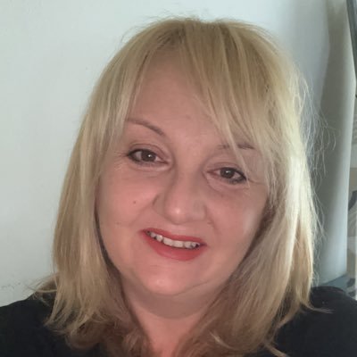 MackicaMaca77's profile picture. 