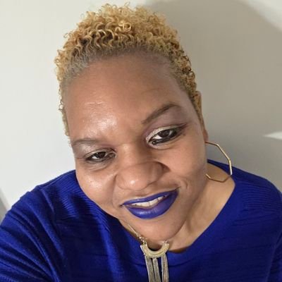 1SingingLady's profile picture. Whether speaking or singing, I use my performance, communication, and literary arts skills to bring awareness about mental health and other topics.