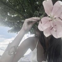 bae (@siowerx) 's Twitter Profile