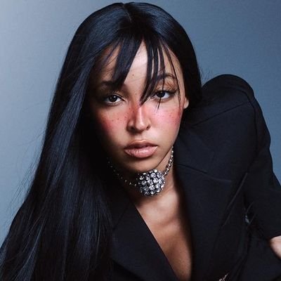 Sua conta favorita e nada séria sobre a cantora Tinashe no Brasil. | nothing here should be taken seriously, just for fun.