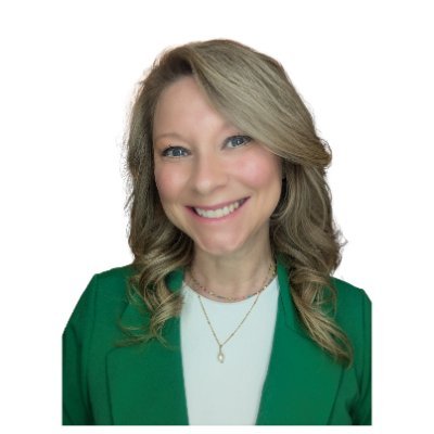 📊 Data Solutions Specialist for SDPBC | 🌟 Aspiring Assistant Principal
🧠 Ed Leader | 📚 Certified K–6 | Reading | ESOL
☕ Fueled by data... and strong coffee