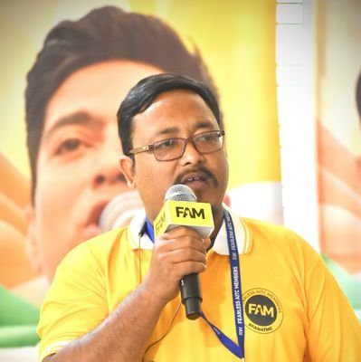 Jalpaiguri district FAM Incharge .
Fearless All India Trinamool Congress Members.
Adhinayak Abhishek 💛💛💛