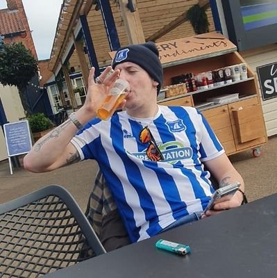 Up the mighty Yachtsmen⛵
(and coyi⚒️)
🏴🇬🇧