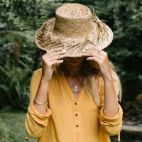 Rebecca (@jetstar880) 's Twitter Profile
