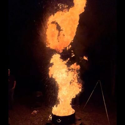 Max737008092893's profile picture. 