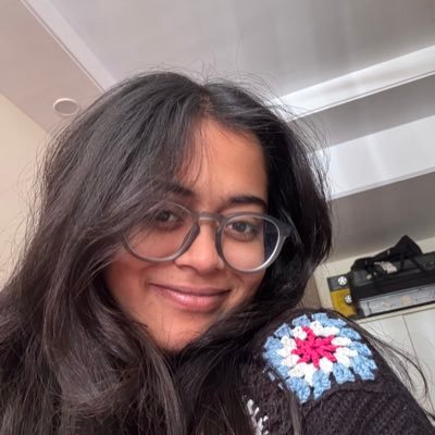 she made the logo bigger and called herself a designer | currently @zomato | prev @zeptonow @penguinindia | @NID_India Grad