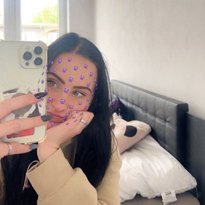 natall___'s profile picture. nikdy si nevezmu to,co ty lidi berou.