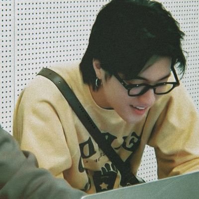 watanabeshii's profile picture. 💛ྀིྀི 𝑠𝑜𝑓𝑡 𝑠𝑝𝑜𝑡 ℎ𝑎𝑟𝑢𝑘𝑦𝑢 & 𝑤𝑜𝑜ℎ𝑤𝑎𝑛 💛ྀིྀི  | + จุงอาเชน