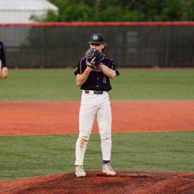 Christian Brothers High School 27, 6’0 190 left handed pitcher, outfield, and first base. 📲901-690-4610