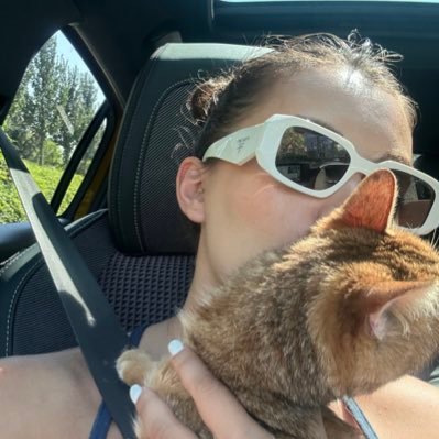 miraycolak's profile picture. 