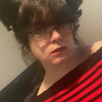 ashley :3 (@wolfmoding) 's Twitter Profile
