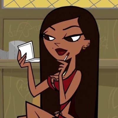 LolaLolalola449's profile picture. 21 y/o - Black girl who loves BWC 🤍(it gets gay the more you scroll. sorry i cba unreposting)