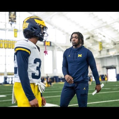 Assistant DB’s Coach University of Michigan 〽️ Michigan Alumni 〽️