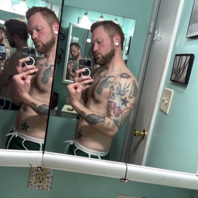 👻 Mrcorbett87 https://t.co/fvYzSO1qoK