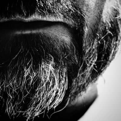 WizzRocks's profile picture. Amante del Vino y del Buen Comer. Licenciado de profesion pero Sommelier de Corazon