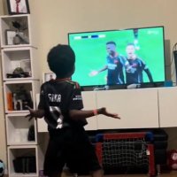 33 (@mecsoon) Twitter profile photo