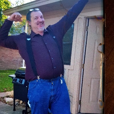 Larryphon0523's profile picture. 