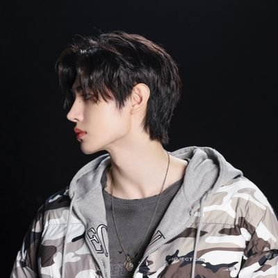 serhmoon's profile picture. 