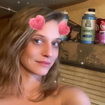 SheltotheBell's profile picture. please vote for meee!!!! https://t.co/2TO49YD844