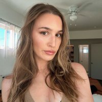 sara (@sarahofff) 's Twitter Profile Photo sara (@sarahofff) 's Twitter Profile Photo