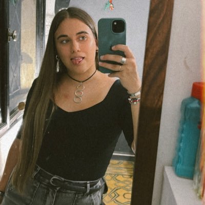 ♒🍷 ig:more_santanaa