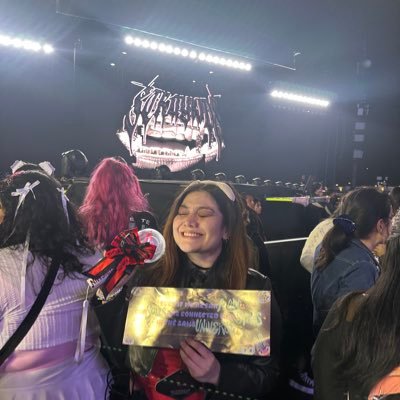 김승민 biased 心を燃やせ anime and skz fan account, tmb estudio med pero x