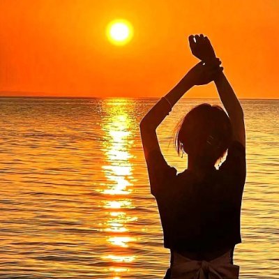 The future belongs to those who believe in the beauty of their dreams