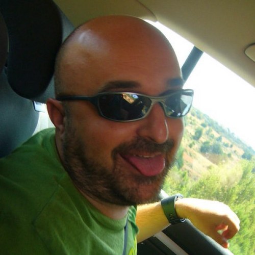 javieretlopez's profile picture. Trabajador Social. Enormemente agradecido por esta vida. Cada día me doy cuenta de mis faltas y de mis errores pero así mismo de mis posibilidades.