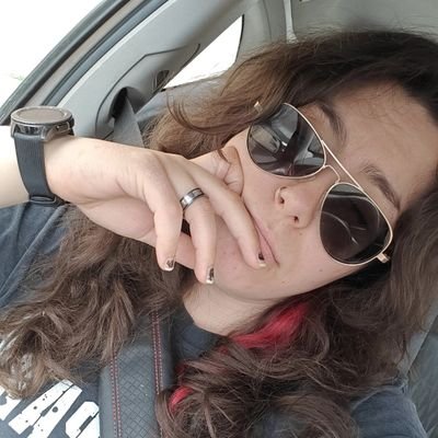 r5er_yui's profile picture. DDVJ 🎓 || (L)GTB 🏳️‍🌈 || Valorant player.