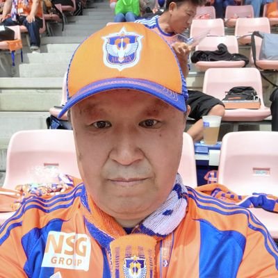 サッカー⚽アルビレックス新潟とアルビレックス新潟レディース、アルビレックスチアリーダーズの応援🚩😃🚩にハマっています‼️