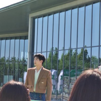 hirunkittyjel's profile picture. なぜ私の言葉を翻訳するのか