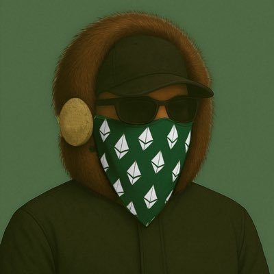 Evayung022's profile picture. Ambassador|| Graphics designer || @playnowlife