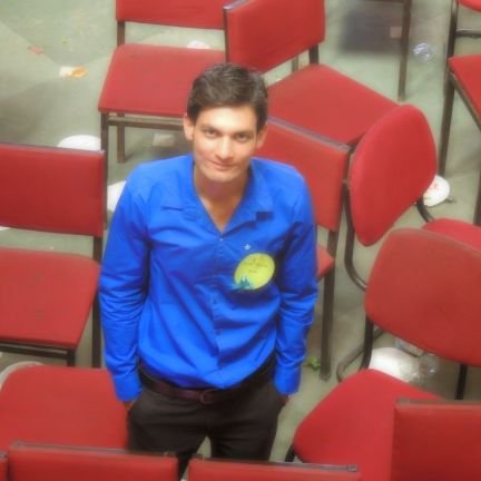 Fahad323190's profile picture. 