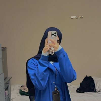 Obstetrics and Gynecology resident 👩🏻⚕️ | Pianist | Artist