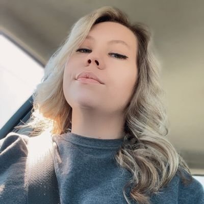 beckywthagood's profile picture. 
