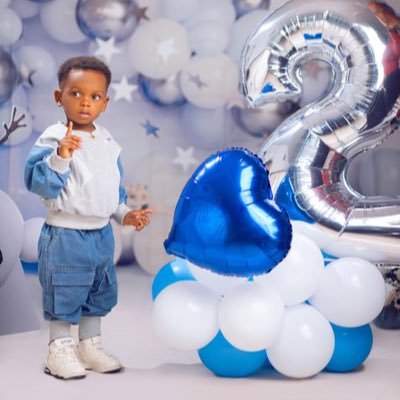 josay_maria's profile picture. I AM a spiritual spectacle. King of Kings. Light in darkness. Alchemist.  CEO @HeightsGhana