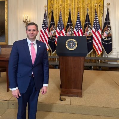Proud Ohioan, #Coal & #Energy Advocate, Trump 45 Alum @EPA, @Interior, Husband to @Minyet, Dad & Die Hard Cleveland Fan. Soccer fanatic. *Tweets are Mine*