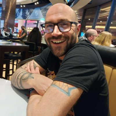 Retired content creator. Games, gym and touching grass.
