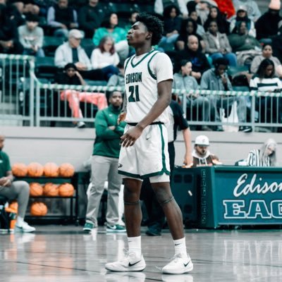 Nehemiah_liggin's profile picture. Nehemiah Liggins |Edison Prep high school c/o 2026|6’3 Athlete🏀|